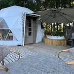 Domo Refugio